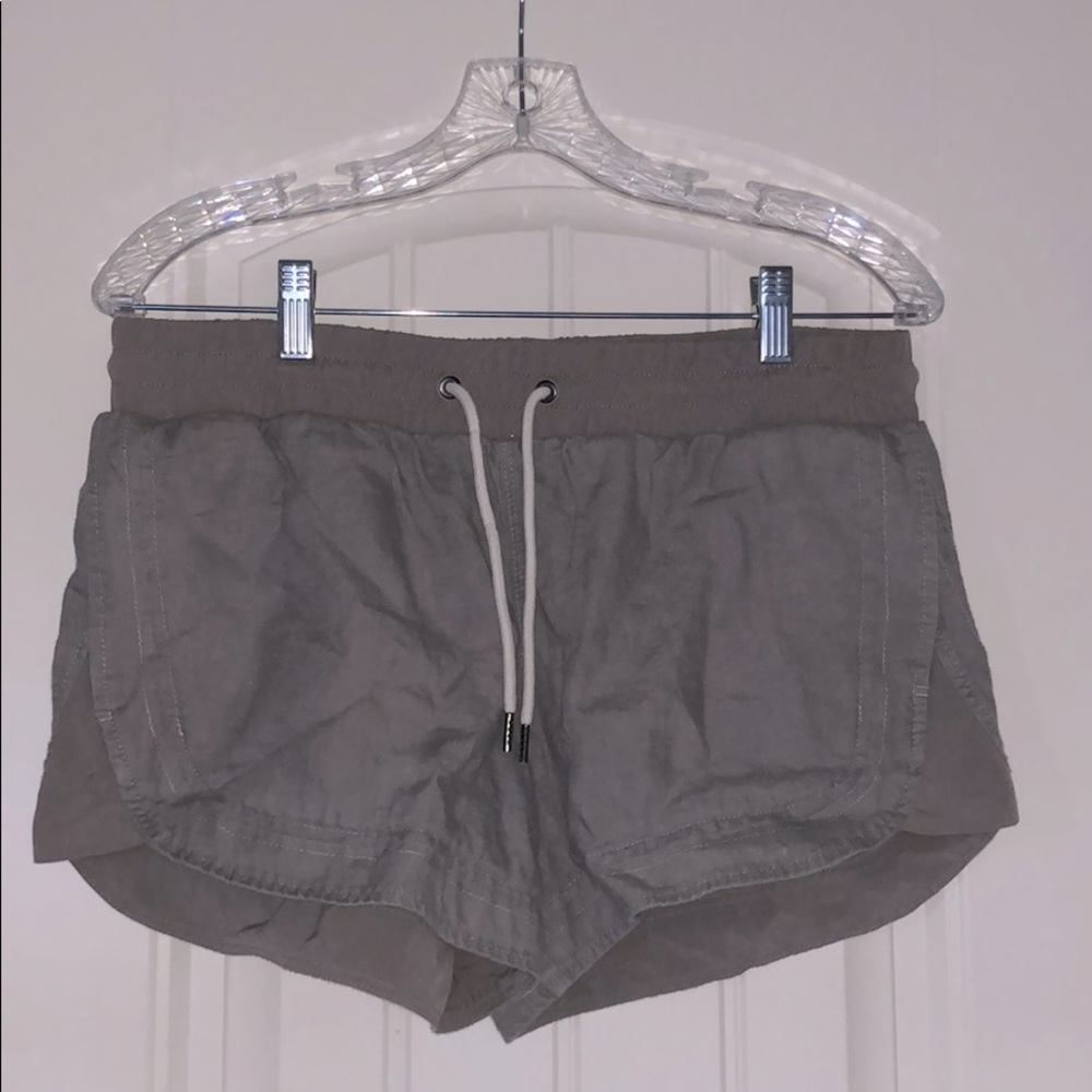 Athleta Linen Comfy Shorts